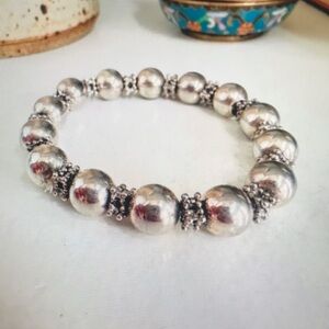 Elegant Silver Beaded Bracelet